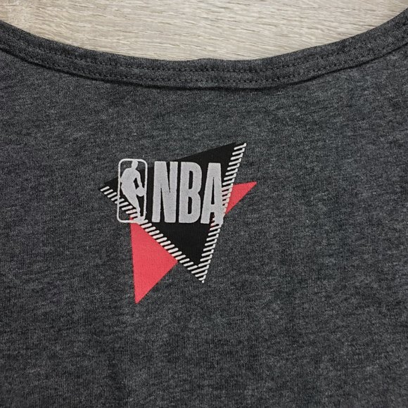NBA 46  MEN'S  T-SHIRT GREY/RED SIZE LARGE - Picture 9 of 9